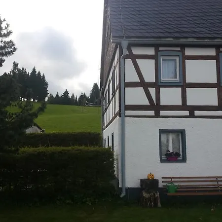 Am Skihang 펜션 Altenberg
